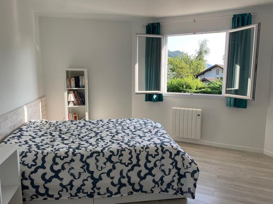 Chez Peggy & Victor - Appartement 4/5 Personnes Naves-Parmelan Exterior photo